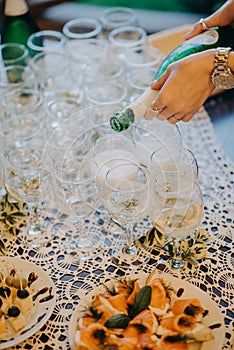 Drink reception with served champagne glasses