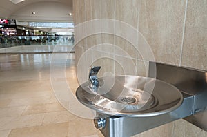 Drinking fountain