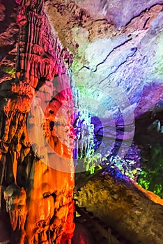 Dripstone cave (Reed flute cave)