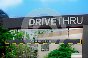 Drive thru and stop to buy food in the daytime.