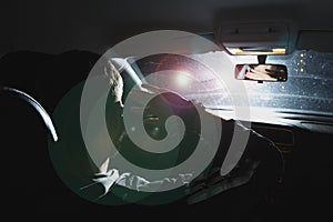 Driver blinded by in the car