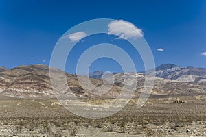 Driving SR 190 thru the Death Valley in the small Panamint valley and the  Slate Range von Wildrose, direction aus Ridgecrest