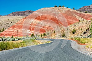 Driving to Painted Hills