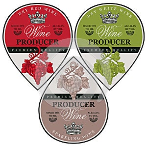 Drop-shaped wine labels with crown and grapes