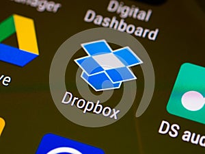 Dropbox application thumbnail / logo on an android smartphone