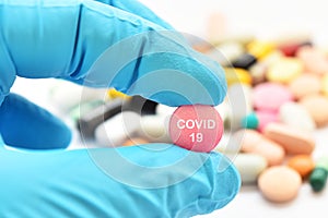 Drugs for COVID-19 treatment photo