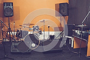Drum set drums in Studio