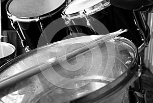 Drum set and sticks photo