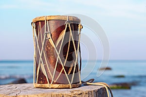 Drum on the stump