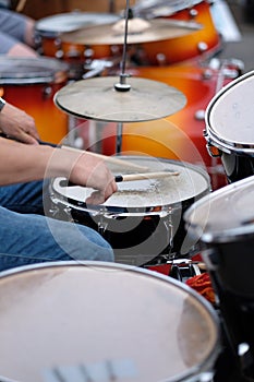 The drummer& x27;s hands