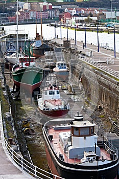 Dry dock