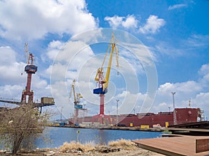 Dry Dock - cranes