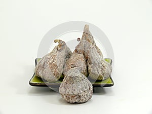 Dry figs