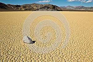 Dry lake feature with sailing stones