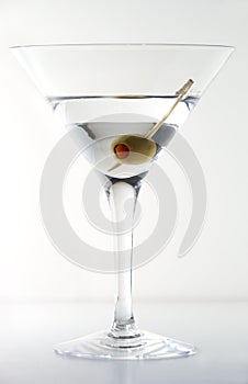 Dry martini cocktail