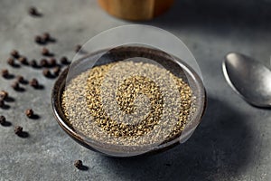 Dry Organic Ground Black Pepper