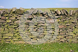 Dry stone wall