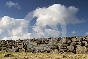 Dry stone wall