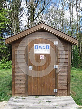 Dry toilets for the public
