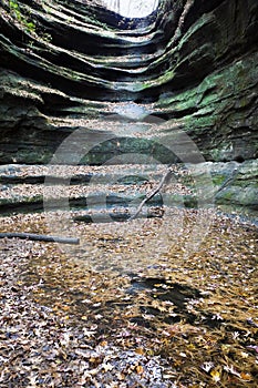 Dry Waterfall in Starved Rock State Park photo