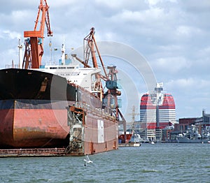 Drydock at gothenburg 03