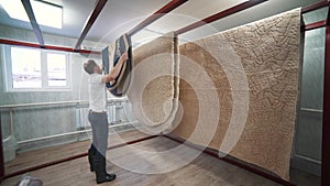 Drying of carpets in the room with air ionization