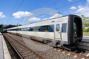 DSB train