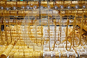 Dubai gold souk market window with jewellery, necklaces, bracelets and luxury accessories