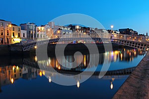 Dublin night scene