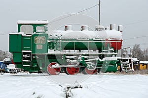 Monument Tank locomotive 9P-742