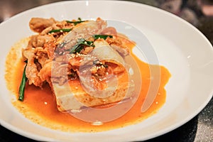 Dubu Kimchi (Tofu with Stir-fried kimchi)