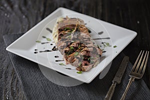 Duck fillet slices with soy sauce