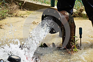 Ductile iron main pipe leaks causing water supply disruption to consumers