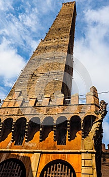 Due torri (Two towers) in Bologna (hdr)