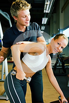 Dumbbell training with Trainer
