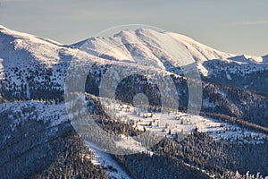 Ďumbier hora v Nízkých Tatrách v zimě