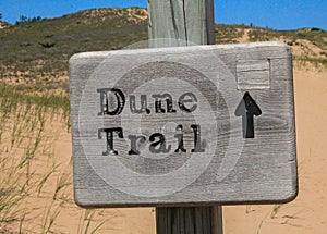 Dune Trail - sign