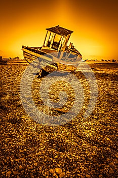 DUNGENESS, KENT/UK _ DECEMBER 17 : Derelict Fishing Boat on Dun