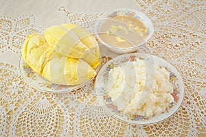 Durian sticky rice