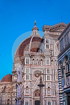 Dusk falls over the Baptistery of St. John and Florence Cathedral consecrated in 1436