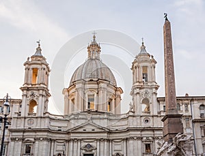 Dusk in famous Piazza Navona