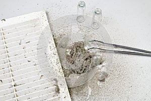 Dust ventilation and samplers for scientific microanalysis