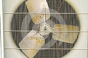 Dusty fan of heavy duty central air conditioning compressor