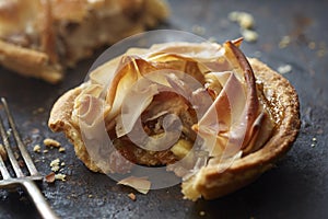 Dutch apple tarts