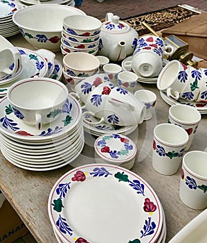 Dutch Brabants Bond Servies Dish Set