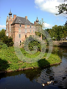 Dutch castle Cannenburch