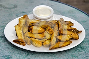 Dutch fries with mayonnaise