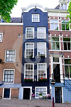 Dutch house