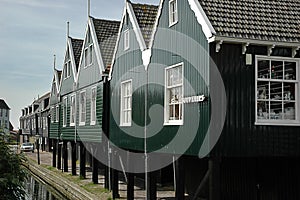 Dutch House
