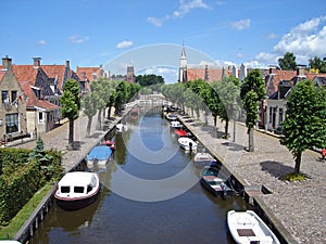 A dutch moat